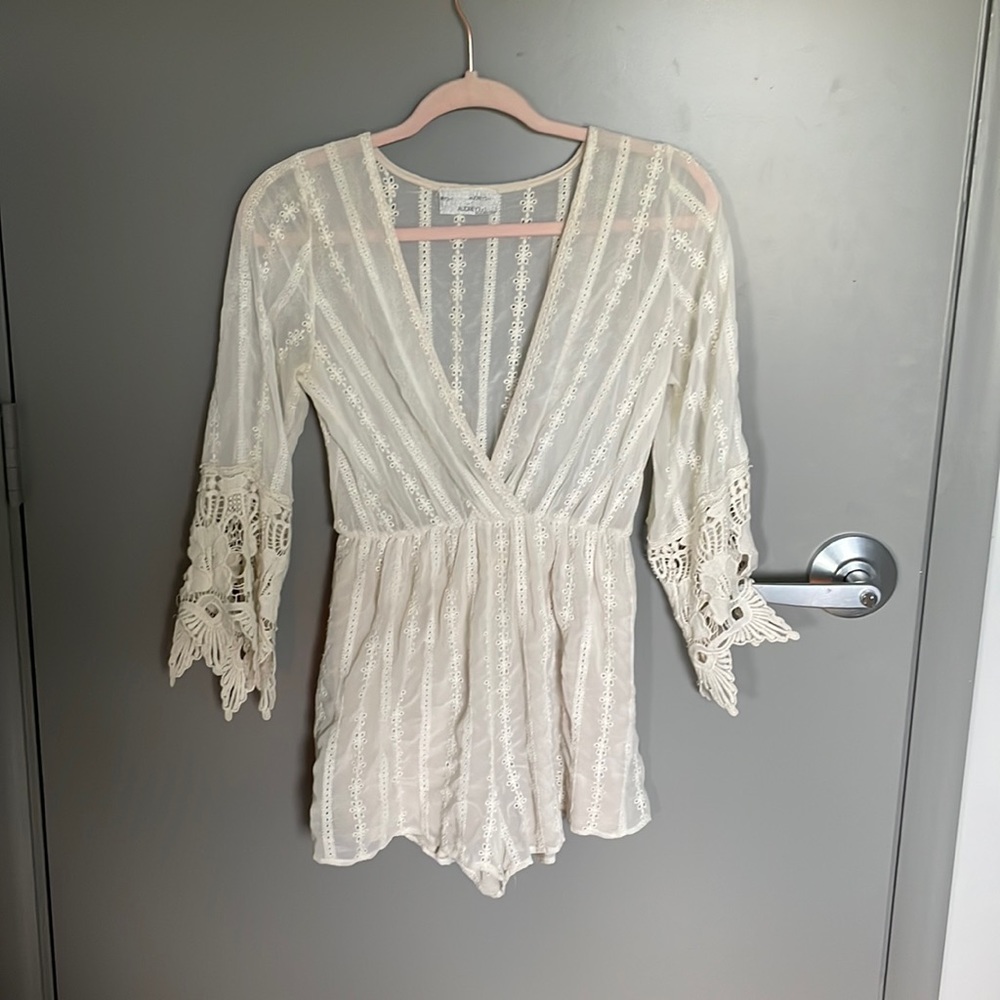 Lace romper size small